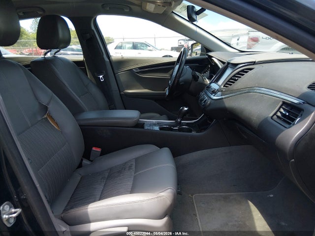 45022044 :رقم المزاد ، 1G1105SA0JU139037 vin ، 2018 Chevrolet Impala 1lt مزاد بيع