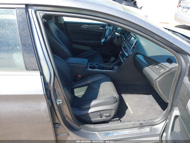 Auction sale of the 2019 Hyundai Sonata Limited, vin: 5NPE34AF0KH770454, lot number: 45022056