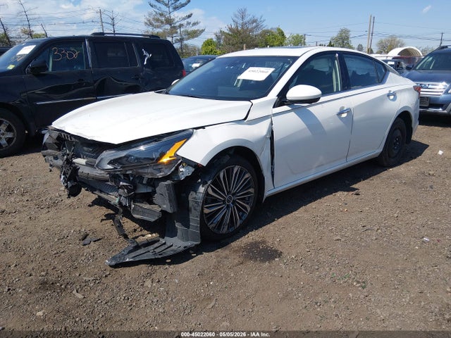 Продажа на аукционе авто 2023 Nissan Altima Sl Intelligent Awd, vin: 1N4BL4EW3PN321490, номер лота: 45022060