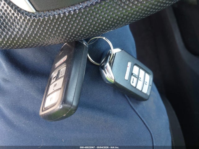 45022067 :رقم المزاد ، 2HGFC2F70JH528072 vin ، 2018 Honda Civic Ex مزاد بيع