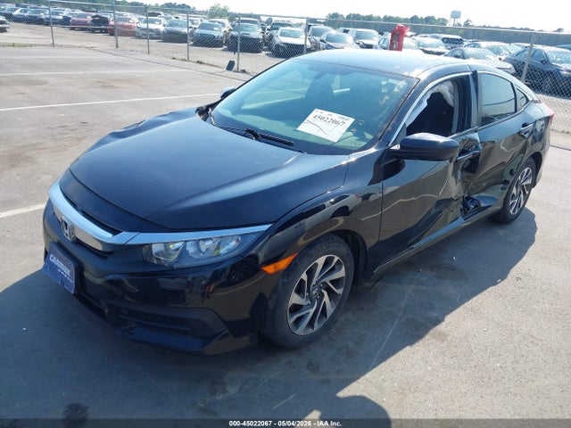 45022067 :رقم المزاد ، 2HGFC2F70JH528072 vin ، 2018 Honda Civic Ex مزاد بيع