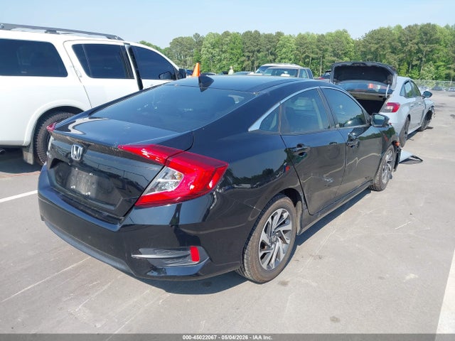 45022067 :رقم المزاد ، 2HGFC2F70JH528072 vin ، 2018 Honda Civic Ex مزاد بيع