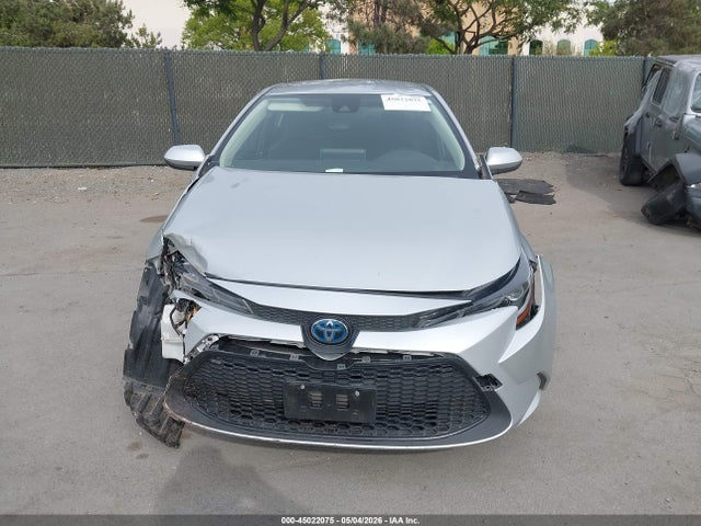 Toyota Corolla Hybrid Le 2021 JTDEAMDE7MJ015675 Image 12