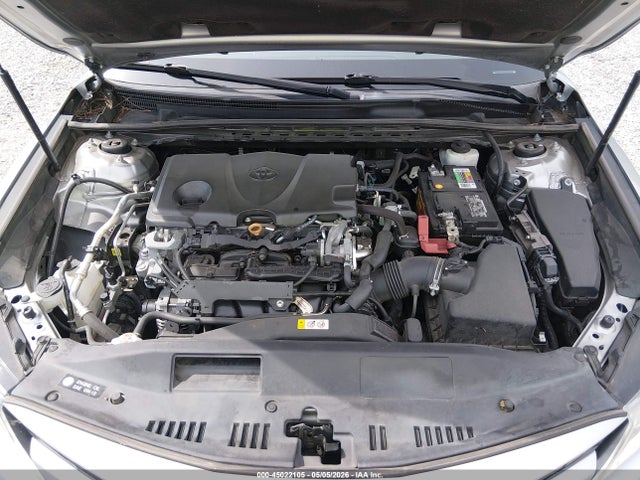 45022105 :رقم المزاد ، 4T1B11HK2KU760391 vin ، 2019 Toyota Camry Le مزاد بيع