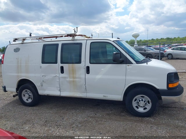 2016 Chevrolet Express 3500 Work Van მანქანა იყიდება აუქციონზე, vin: 1GCZGGFG9G1269215, აუქციონის ნომერი: 45022109