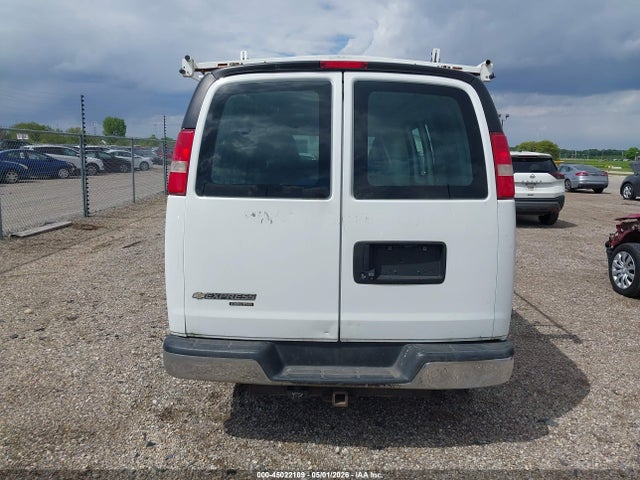 2016 Chevrolet Express 3500 Work Van მანქანა იყიდება აუქციონზე, vin: 1GCZGGFG9G1269215, აუქციონის ნომერი: 45022109