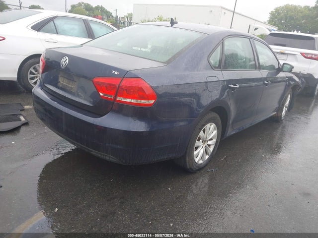 Aukcja sprzedaży 2015 Volkswagen Passat 1.8t Wolfsburg Edition, vin: 1VWAT7A3XFC073619, numer aukcji: 45022114