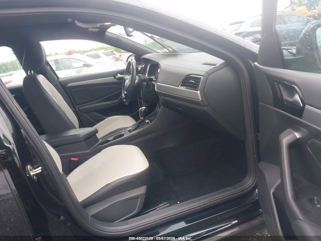45022120 :رقم المزاد ، 3VWC57BUXKM240922 vin ، 2019 Volkswagen Jetta 1.4t R-line/1.4t S/1.4t Se مزاد بيع