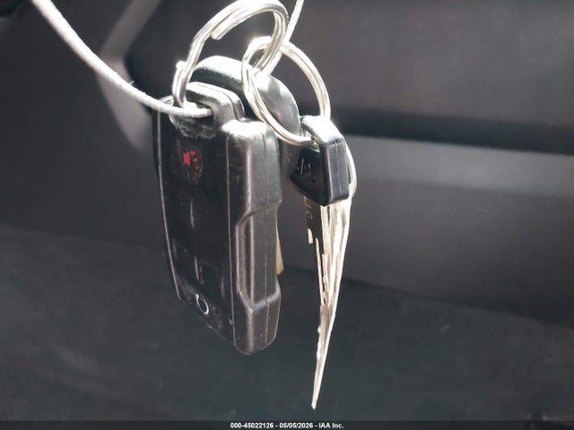 45022126 :رقم المزاد ، 3GCPCREC0GG188327 vin ، 2016 Chevrolet Silverado 1500 1lt مزاد بيع