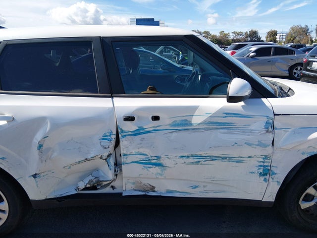 KNDJ23AU2L7083184 KIA SOUL LX