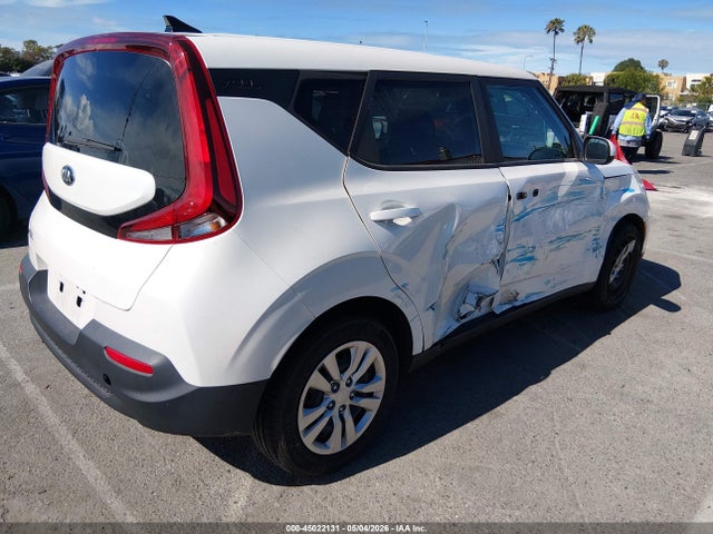 KNDJ23AU2L7083184 KIA SOUL LX