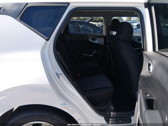 KNDJ23AU2L7083184 KIA SOUL LX