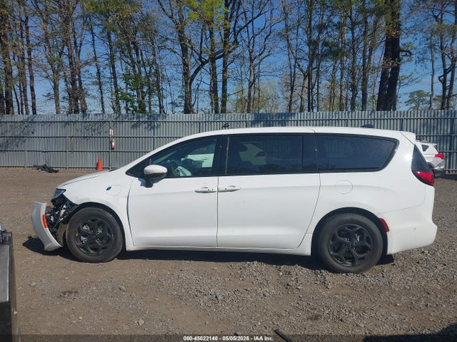 Продаж на аукціоні авто 2023 Chrysler Pacifica Hybrid Touring L, vin: 2C4RC1L78PR599629, номер лоту: 45022140