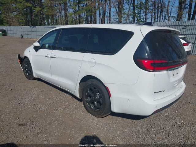 Продаж на аукціоні авто 2023 Chrysler Pacifica Hybrid Touring L, vin: 2C4RC1L78PR599629, номер лоту: 45022140