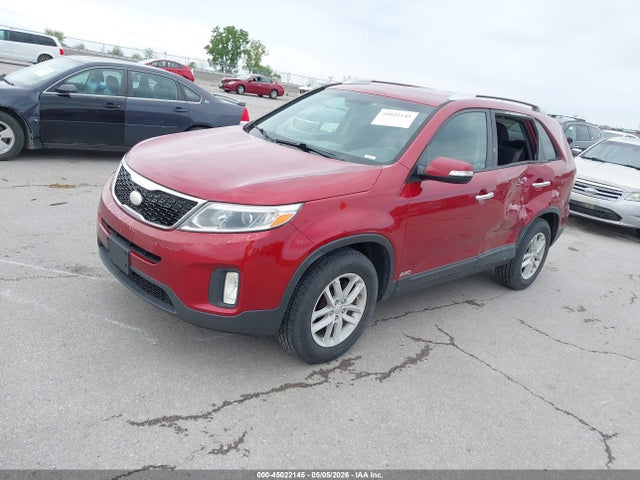 2015 Kia Sorento Lx მანქანა იყიდება აუქციონზე, vin: 5XYKTDA61FG562406, აუქციონის ნომერი: 45022145