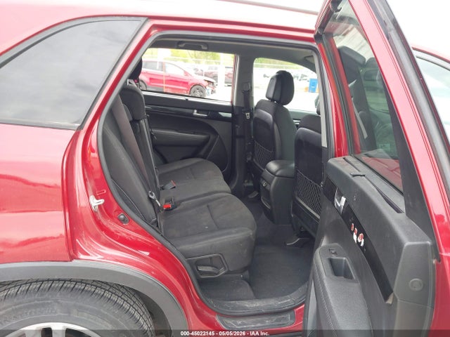 2015 Kia Sorento Lx მანქანა იყიდება აუქციონზე, vin: 5XYKTDA61FG562406, აუქციონის ნომერი: 45022145