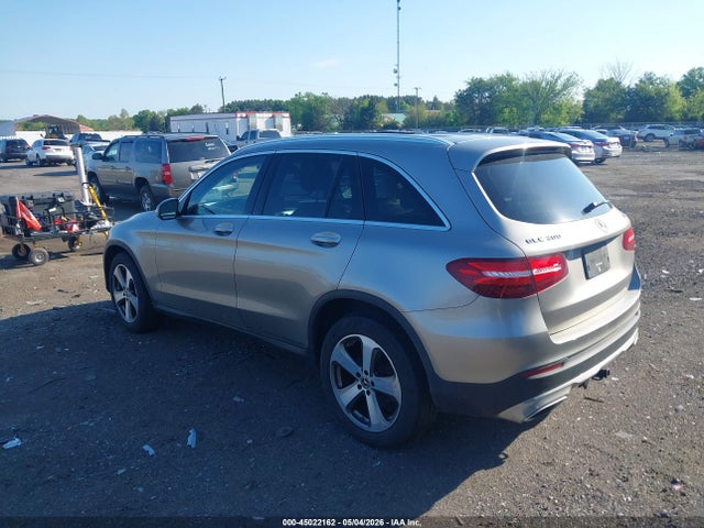 45022162 :رقم المزاد ، WDC0G4KB2KV194337 vin ، 2019 Mercedes-benz Glc 300 4matic مزاد بيع