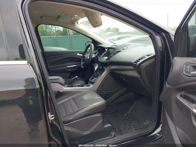 45022193 :رقم المزاد ، 1FMCU0GX9FUC61435 vin ، 2015 Ford Escape Se مزاد بيع
