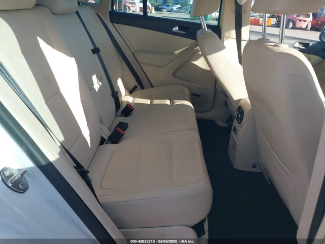 Продажа на аукционе авто 2015 Volkswagen Tiguan Sel, vin: WVGBV7AX2FW518160, номер лота: 45022210