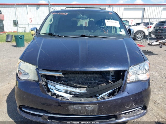 2011 Chrysler Town & Country Touring-l მანქანა იყიდება აუქციონზე, vin: 2A4RR8DG4BR676683, აუქციონის ნომერი: 45022215
