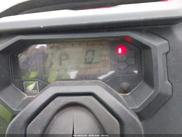 1HFVE04B5L4400691 Honda Sxs1000 M3