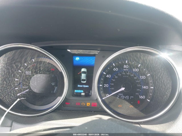2015 Hyundai Sonata Hybrid მანქანა იყიდება აუქციონზე, vin: KMHEC4A44FA139536, აუქციონის ნომერი: 45022240