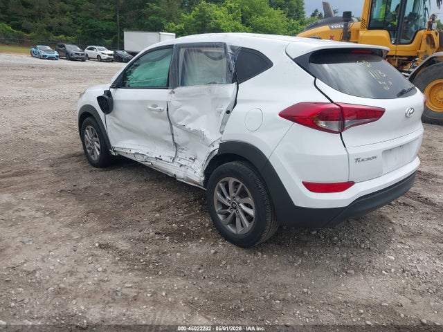 2017 Hyundai Tucson Se მანქანა იყიდება აუქციონზე, vin: KM8J23A45HU381118, აუქციონის ნომერი: 45022282