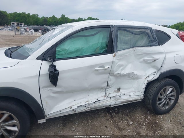 2017 Hyundai Tucson Se მანქანა იყიდება აუქციონზე, vin: KM8J23A45HU381118, აუქციონის ნომერი: 45022282