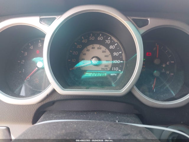 45022303 :رقم المزاد ، JTEZU14R248015404 vin ، 2004 Toyota 4runner Sr5 V6 مزاد بيع