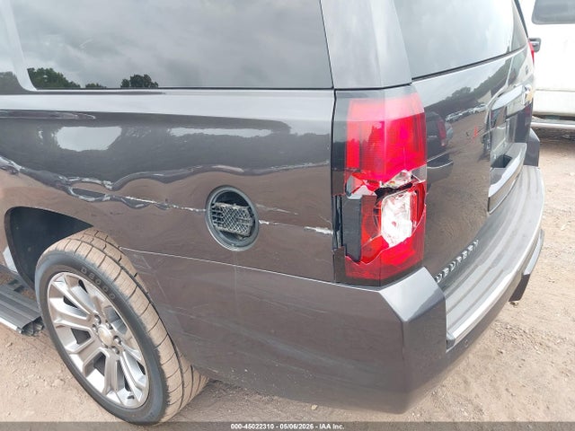 Продажа на аукционе авто 2016 Chevrolet Suburban Ltz, vin: 1GNSKJKC0GR385153, номер лота: 45022310