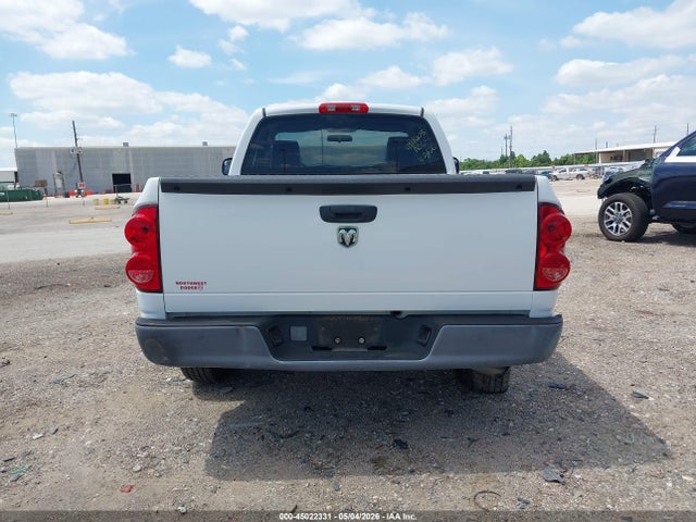 45022331 :رقم المزاد ، 1D7HA16KX8J123492 vin ، 2008 Dodge Ram 1500 St/sxt مزاد بيع