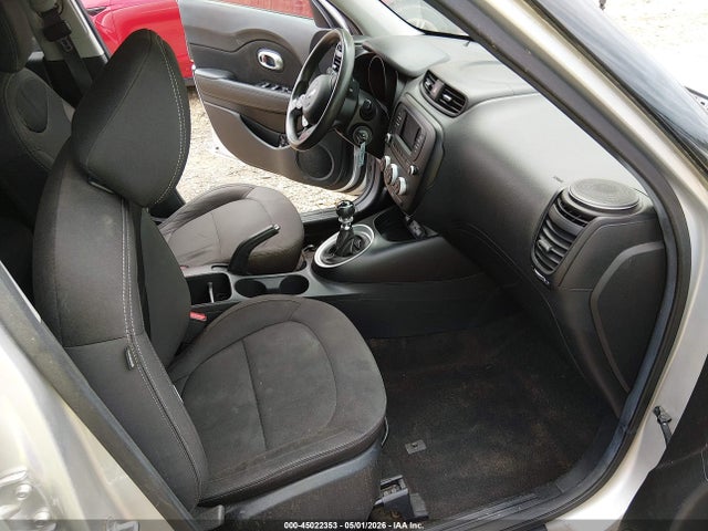 45022353 :رقم المزاد ، KNDJN2A21H7488850 vin ، 2017 Kia Soul مزاد بيع