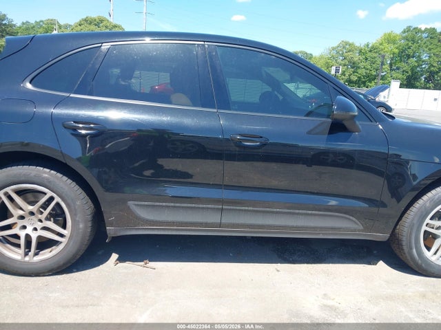 2017 Porsche Macan მანქანა იყიდება აუქციონზე, vin: WP1AA2A58HLB07278, აუქციონის ნომერი: 45022364