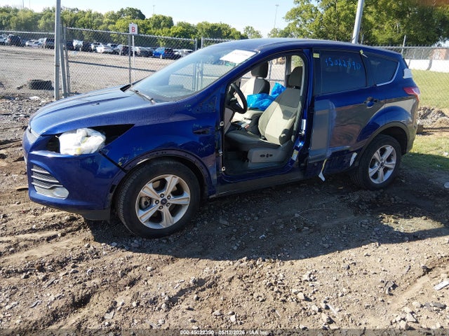 Продажа на аукционе авто 2015 Ford Escape Se, vin: 1FMCU0G93FUC62016, номер лота: 45022390