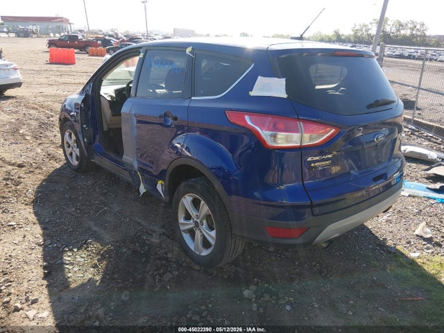 Продажа на аукционе авто 2015 Ford Escape Se, vin: 1FMCU0G93FUC62016, номер лота: 45022390