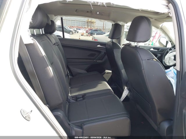 Продаж на аукціоні авто 2018 Volkswagen Tiguan 2.0t Se/2.0t Sel, vin: 3VV3B7AX7JM186096, номер лоту: 45022401