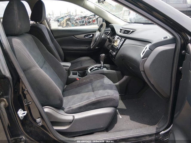 JN8AT2MT9GW024904 Nissan ROGUE SV