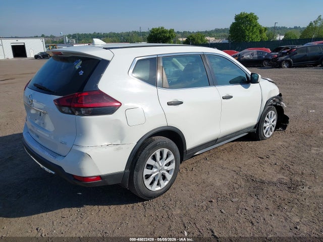 Nissan ROGUE S 2018 5N1AT2MV9JC791542 Image 4