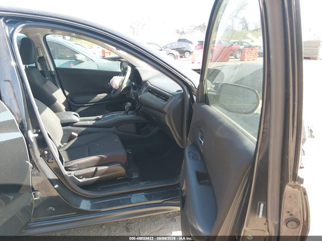 Honda HR-V LX 2017 3CZRU6H31HG703301 Image 5