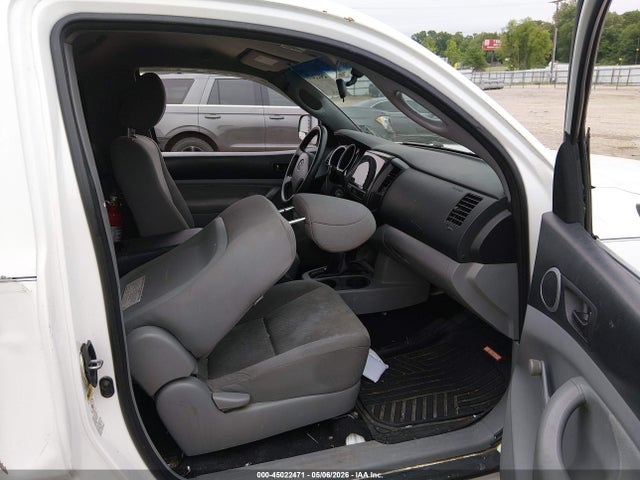 Продажа на аукционе авто 2011 Toyota Tacoma, vin: 5TFNX4CN8BX003979, номер лота: 45022471