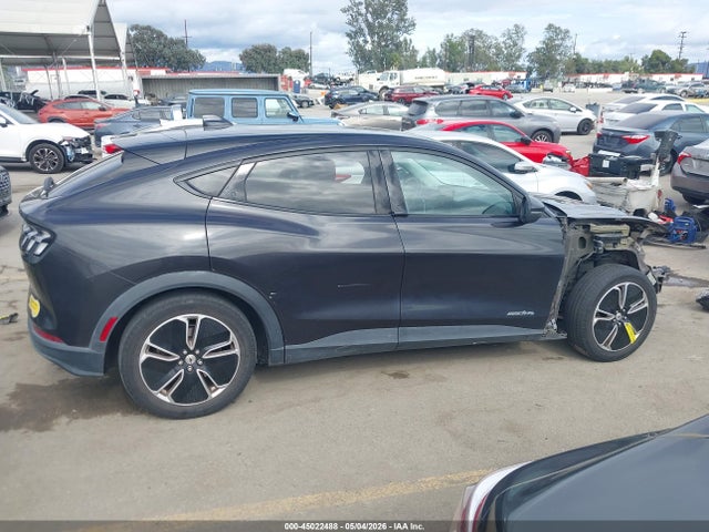 Ford Mustang Mach-e Select 2022 3FMTK1SSXNMA52280 Image 14