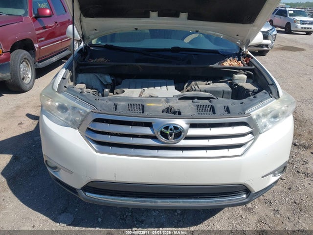 Aukcja sprzedaży 2013 Toyota Highlander Base Plus V6, vin: 5TDBK3EH8DS255162, numer aukcji: 45022511
