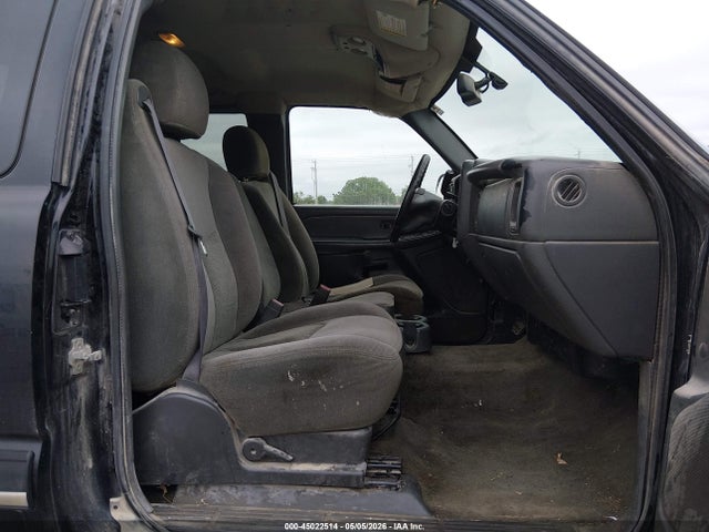 Продаж на аукціоні авто 2005 Chevrolet Silverado 1500 Z71, vin: 1GCEK19B55E155955, номер лоту: 45022514