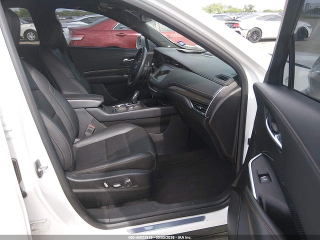Продажа на аукционе авто 2019 Cadillac Xt4 Awd Sport, vin: 1GYFZFR40KF142495, номер лота: 45022519