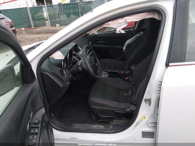 45022527 :رقم المزاد ، 1G1PC5SB5F7129507 vin ، 2015 Chevrolet Cruze 1lt Auto مزاد بيع
