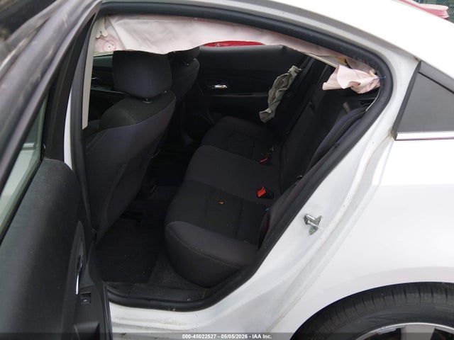 45022527 :رقم المزاد ، 1G1PC5SB5F7129507 vin ، 2015 Chevrolet Cruze 1lt Auto مزاد بيع