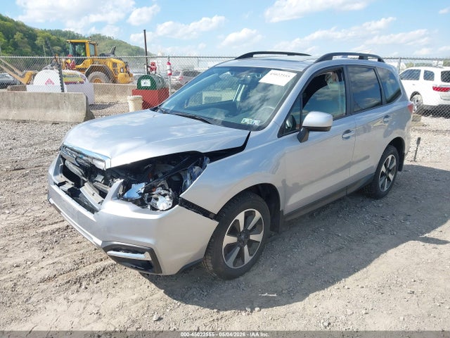 Продаж на аукціоні авто 2017 Subaru Forester 2.5i Premium, vin: JF2SJAGC5HH555763, номер лоту: 45022555
