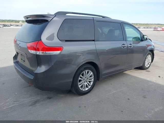 Aukcja sprzedaży 2011 Toyota Sienna Xle V6, vin: 5TDYK3DC3BS027504, numer aukcji: 45022566