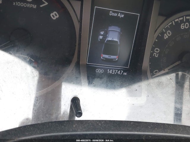 45022575 :رقم المزاد ، 5TFCZ5AN2HX058740 vin ، 2017 Toyota Tacoma Sr5 V6 مزاد بيع