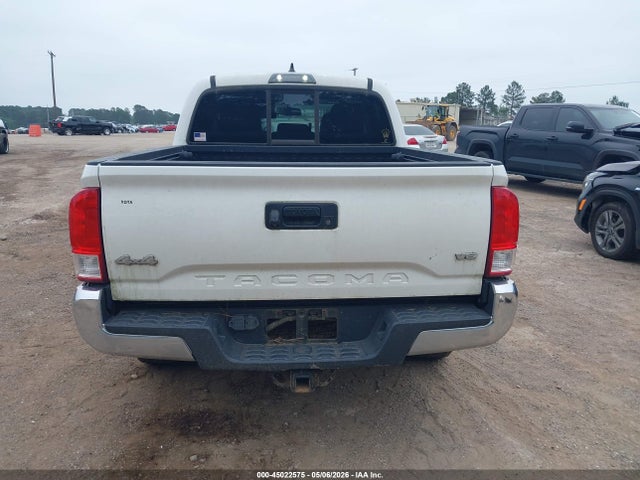45022575 :رقم المزاد ، 5TFCZ5AN2HX058740 vin ، 2017 Toyota Tacoma Sr5 V6 مزاد بيع
